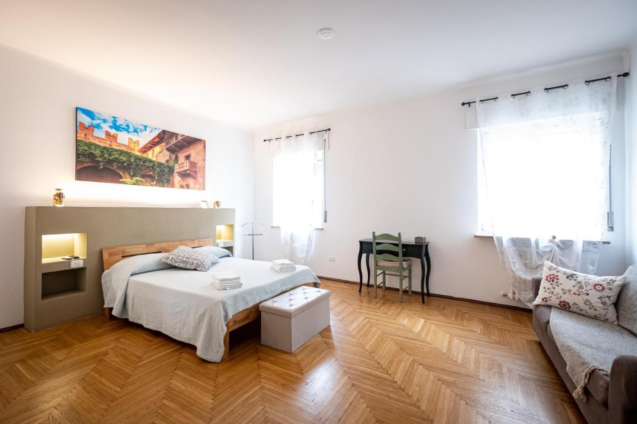 Il Salotto Del Conte Bed & Breakfast Verona Eksteriør bilde
