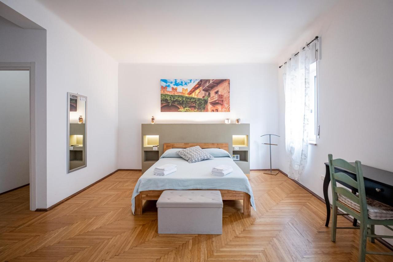 Il Salotto Del Conte Bed & Breakfast Verona Eksteriør bilde